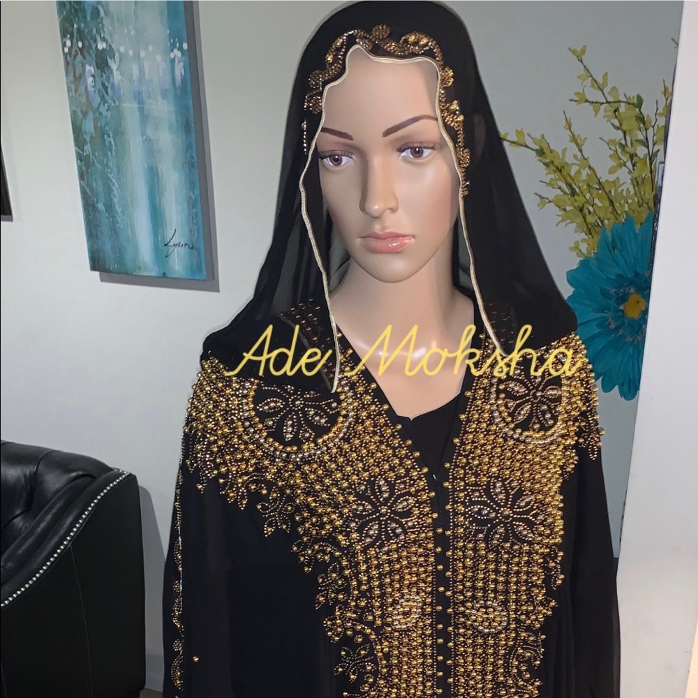 Dubai Abaya